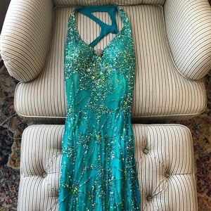 Adrianna Papell Size 4 Dress